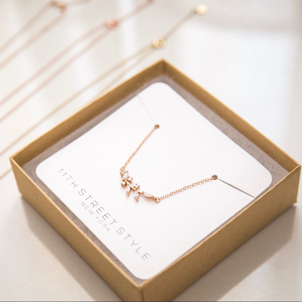 Vine Necklace | Rose Gold 925 Silver - Picture 3 of 6